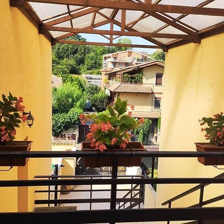 Large House 3 Floors City 'N Sea Vitinia Экстерьер фото