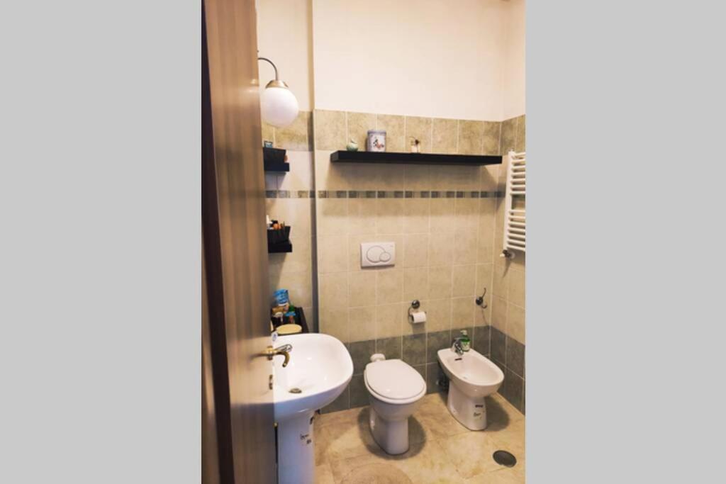 Large House 3 Floors City 'N Sea Vitinia Экстерьер фото